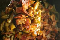 Hearty Slow Cooker Smothered BBQ Green Beans