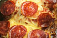 Keto-Friendly Slow Cooker Pizza Chicken Delight