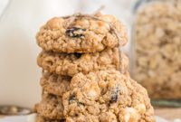 Chewy Golden Oatmeal Raisin Treats
