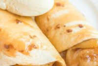 Cinnamon Apple Tortilla Bake