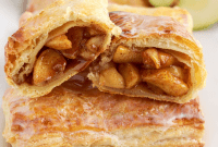 Flaky Apple Hand Pies