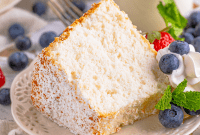 Heavenly White Cake