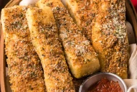 Homemade Pizza Hut Breadsticks