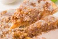 Warm Cinnamon Apple Dessert Pizza