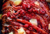 Slow Cooker Caramelized Pineapple Ham