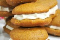 Pumpkin Spice Cloud Cookies