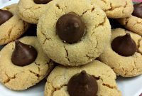 Chocolate-Kissed Peanut Butter Wonders