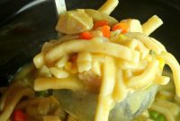Heartwarming Slow Cooker Chicken Noodle Soup
