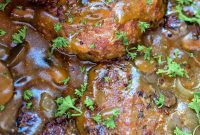 Effortless Slow Cooker Salisbury Steaks Smothered in Rich Gravy