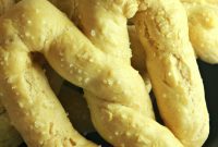 Warm Buttery Homemade Soft Pretzels