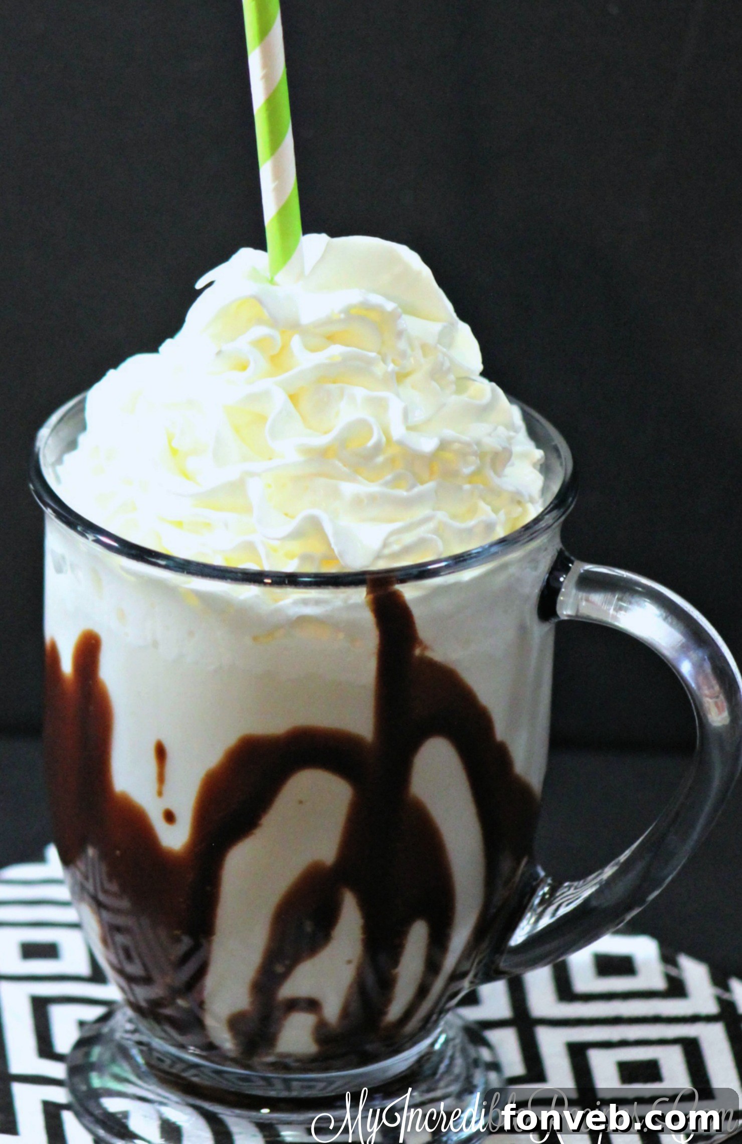 Oreo Dream White Hot Chocolate 2 Rich white hot chocolate with crushed Oreos and whipped cream