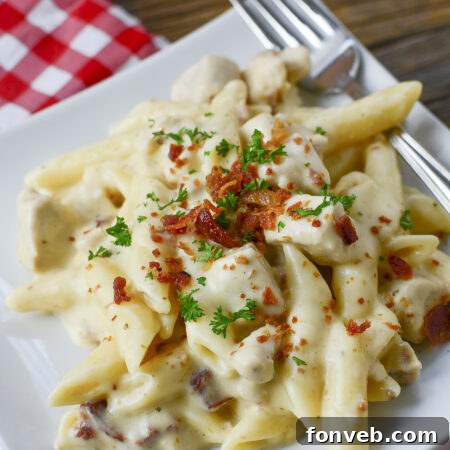 Instant Pot Crack Chicken Pasta (Bacon Ranch)