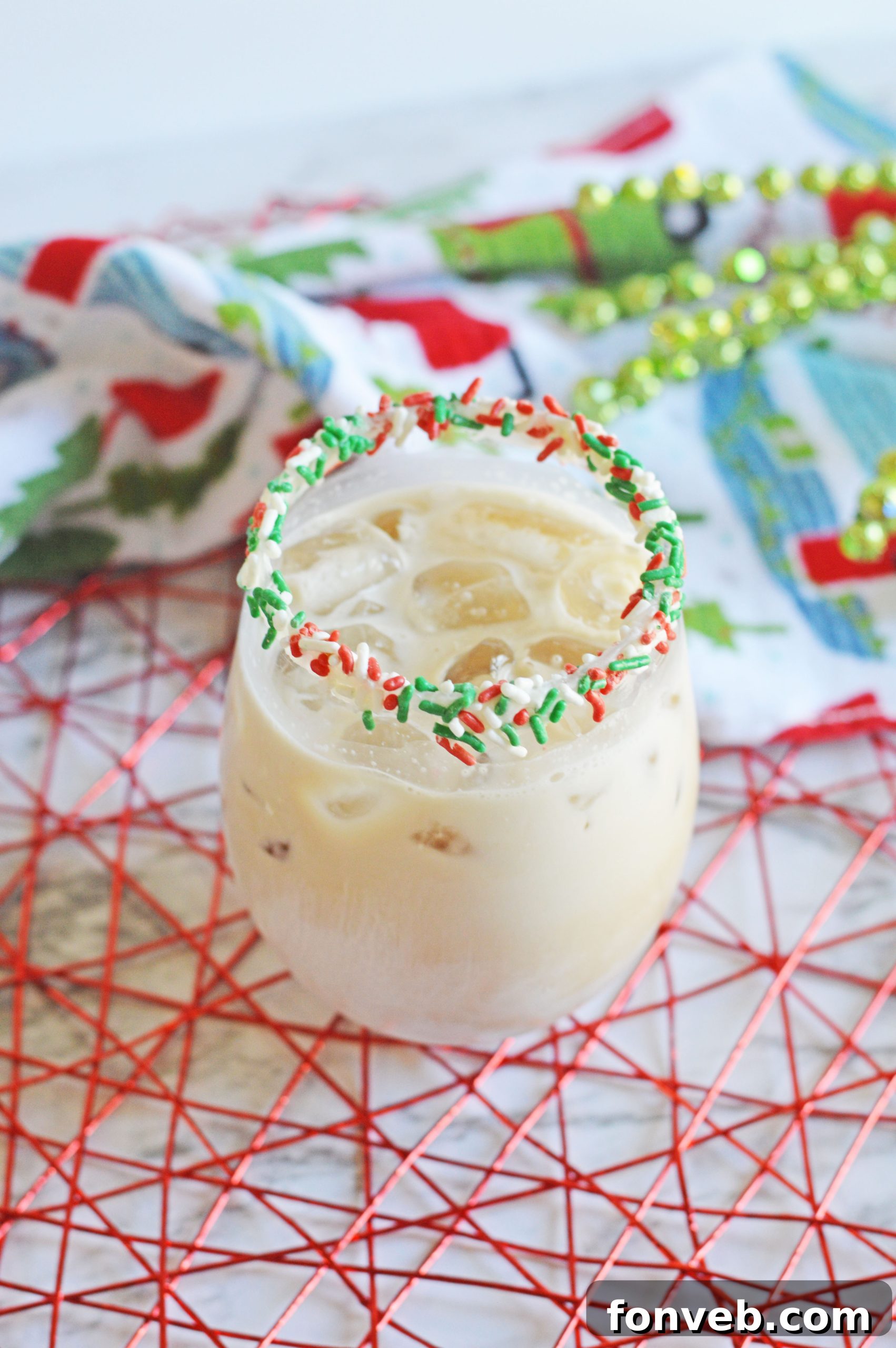 Final close-up of a perfectly prepared Christmas Cookie Cocktail.