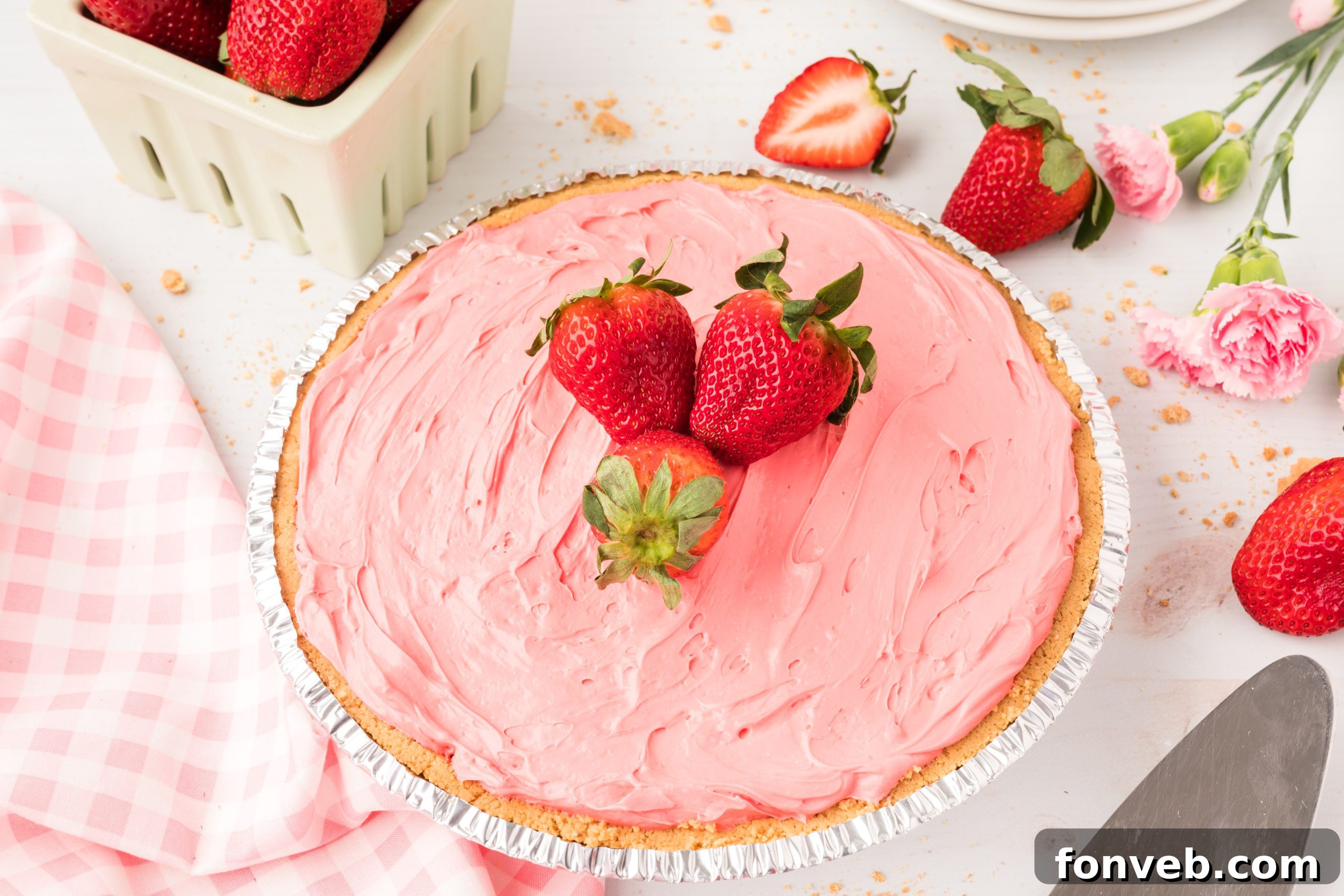 The simple ingredients for Strawberry Kool-Aid pie laid out.