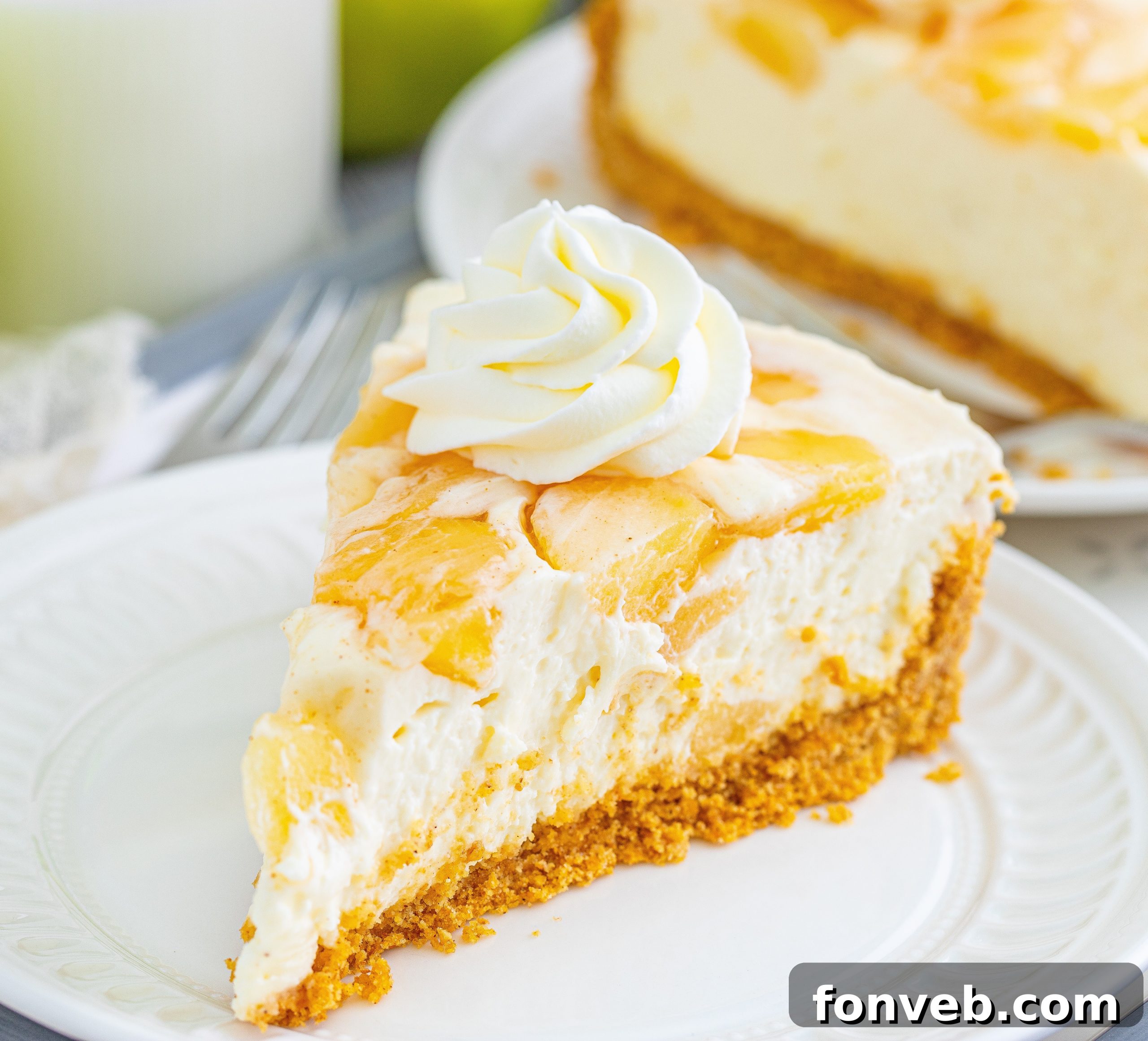 Chilled Apple Pie Cheesecake 16 Another perspective of the creamy No Bake Apple Cheesecake.