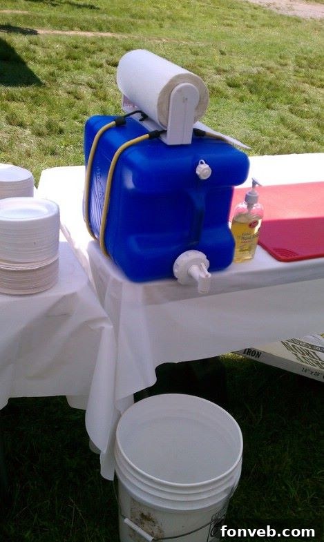 DIY Outdoor Hand Washing Station