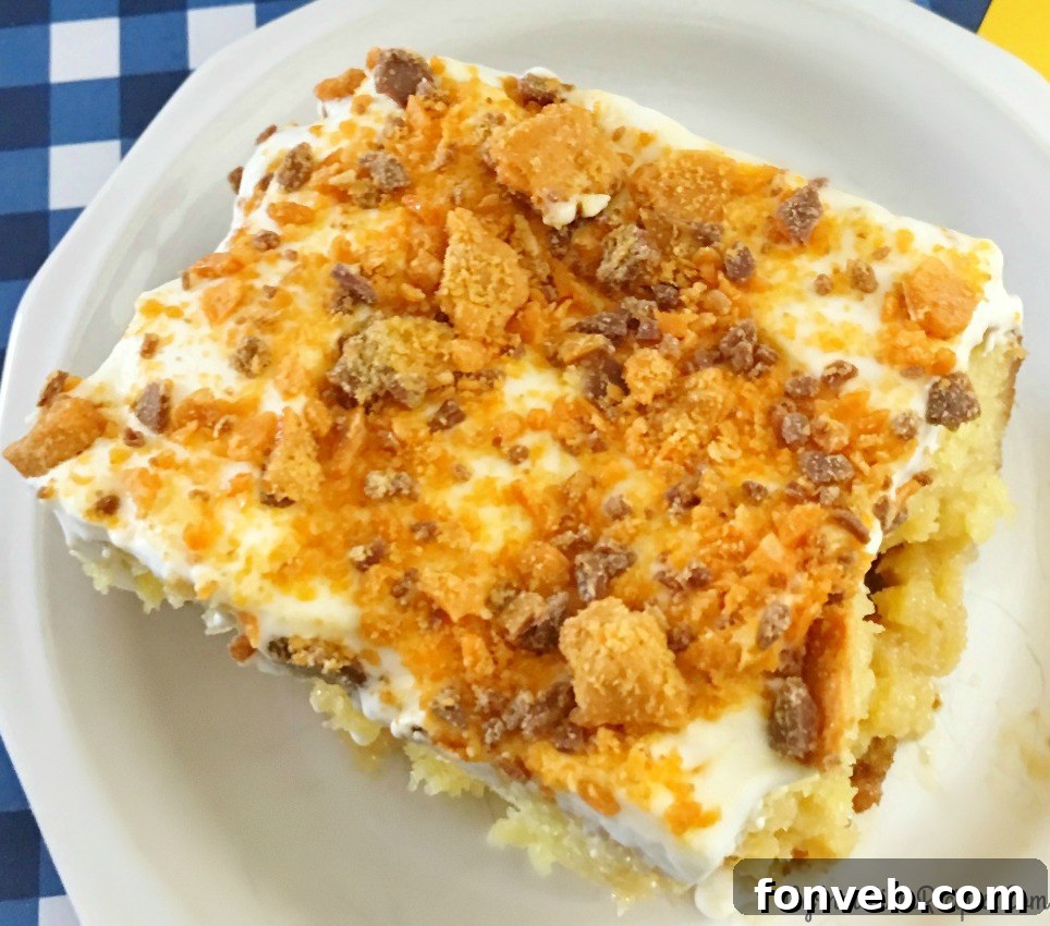 A final, irresistible shot of the cake, with a focus on its overall presentation and tempting allure.