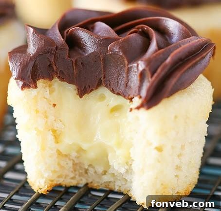 Delicious Boston Cream Pie Cupcakes
