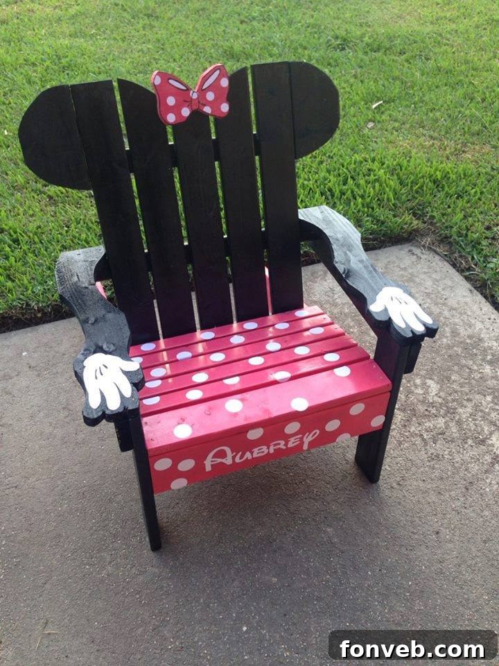 Inspiring Pallet Creations for Your Home 12 Adorable Minnie Mouse Chair made from pallets, perfect for kids