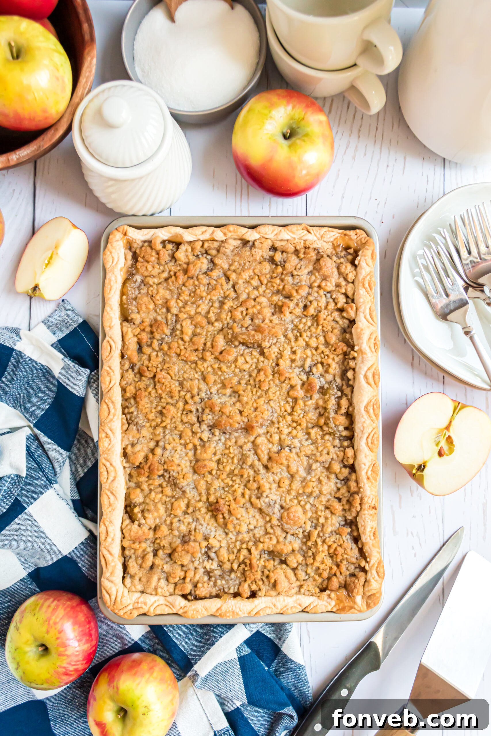 Overhead shot of the entire apple slab pie. 