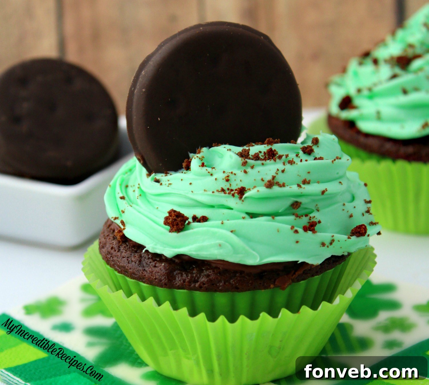 Delicious Thin Mint Girl Scout Cookie inspired Cupcakes with mint frosting