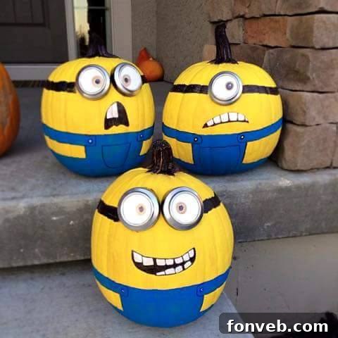 Spooktacular Fall and Halloween Inspirations to Love 28 Illuminated pumpkin arch made from foam pumpkins for a Halloween entryway