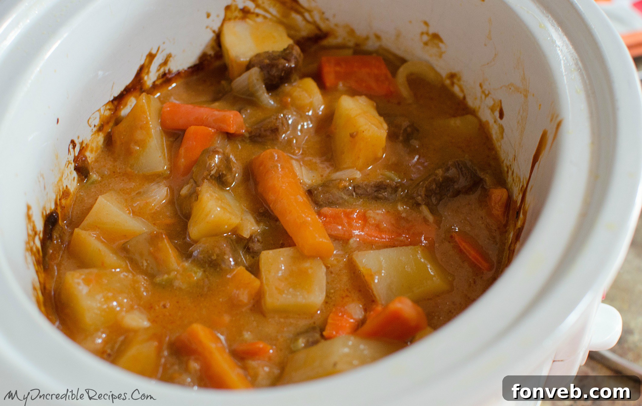 Delicious Beef Stew and Garlic Bread Dinner