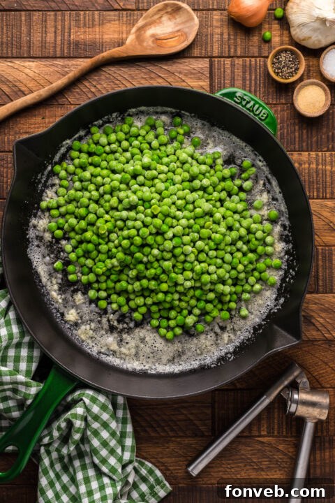 Creamed peas step-by-step preparation