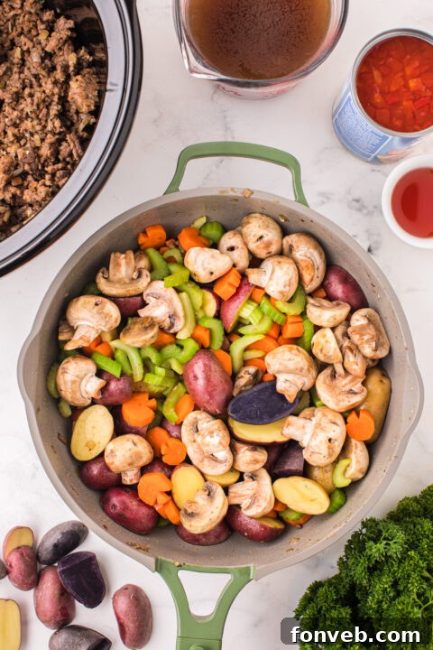 Step-by-step image of cutting carrot 'pumpkins'.