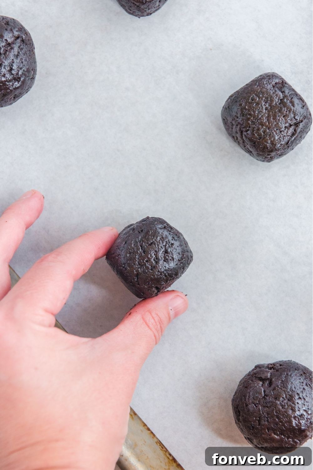 FrankenOreo Bites 9 shaping a halloween truffle into a square