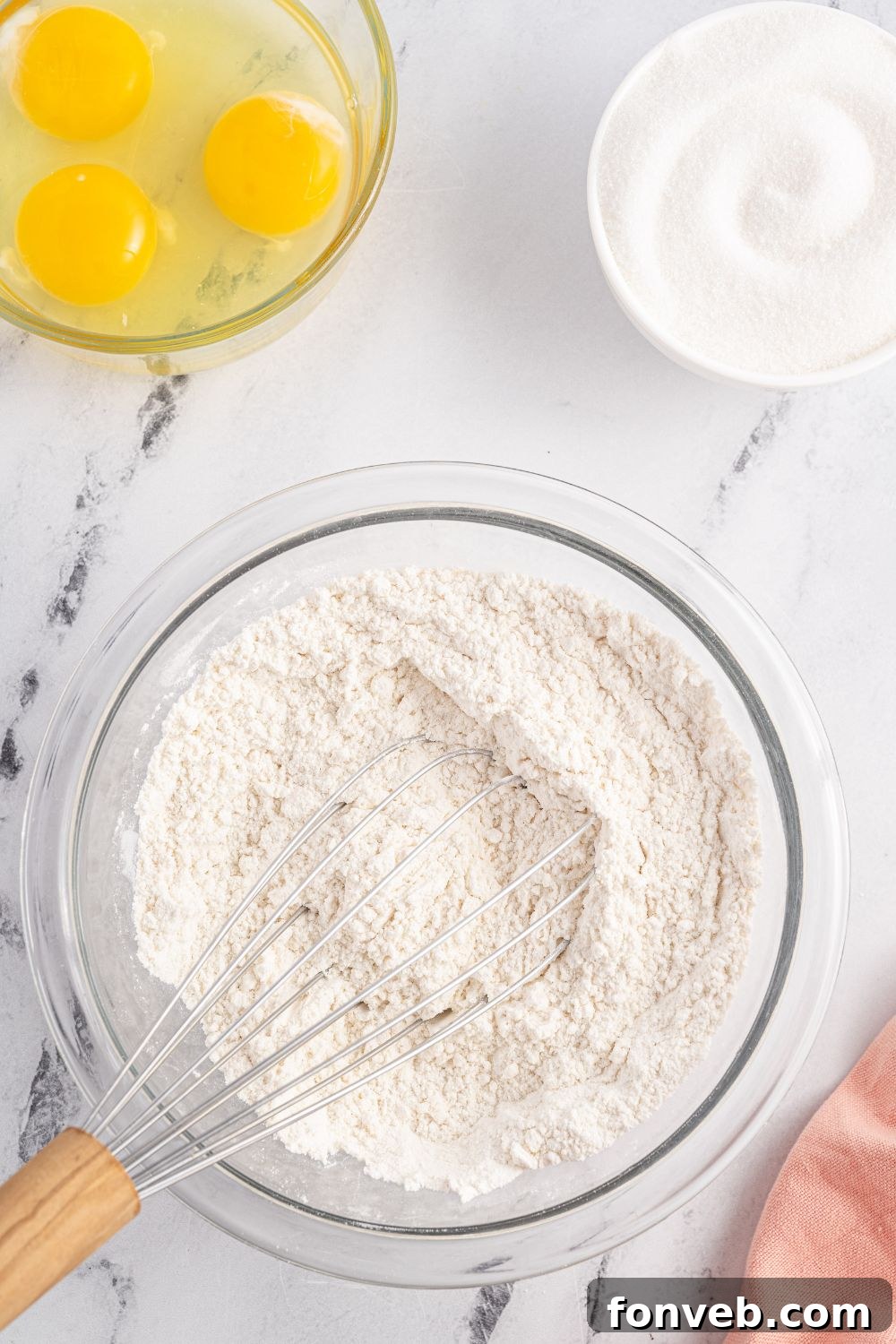 dry ingredients in glass bowl 