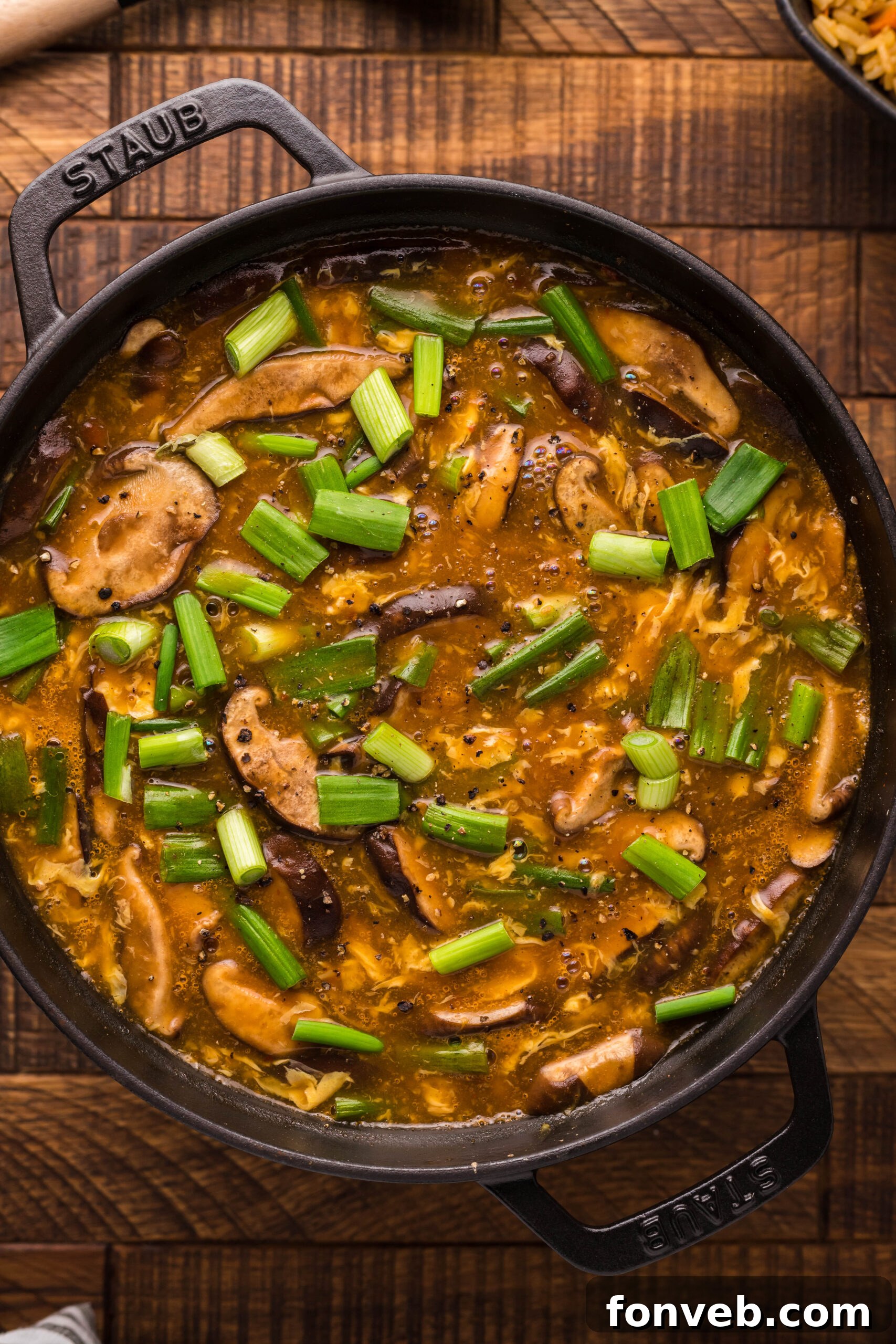 PF Chang's Fiery & Tangy Soup 2 Big pot filled with PF Changs Hot And Sour Soup