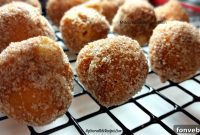 Poppable Cinnamon Sugar Doughnut Bites