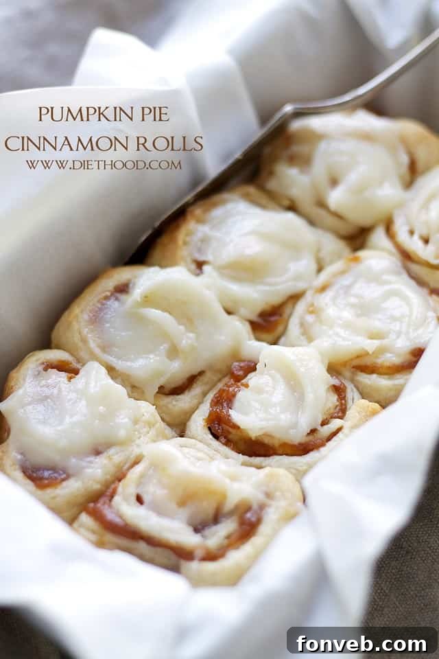 Pumpkin Pie Cinnamon Rolls with cream cheese frosting