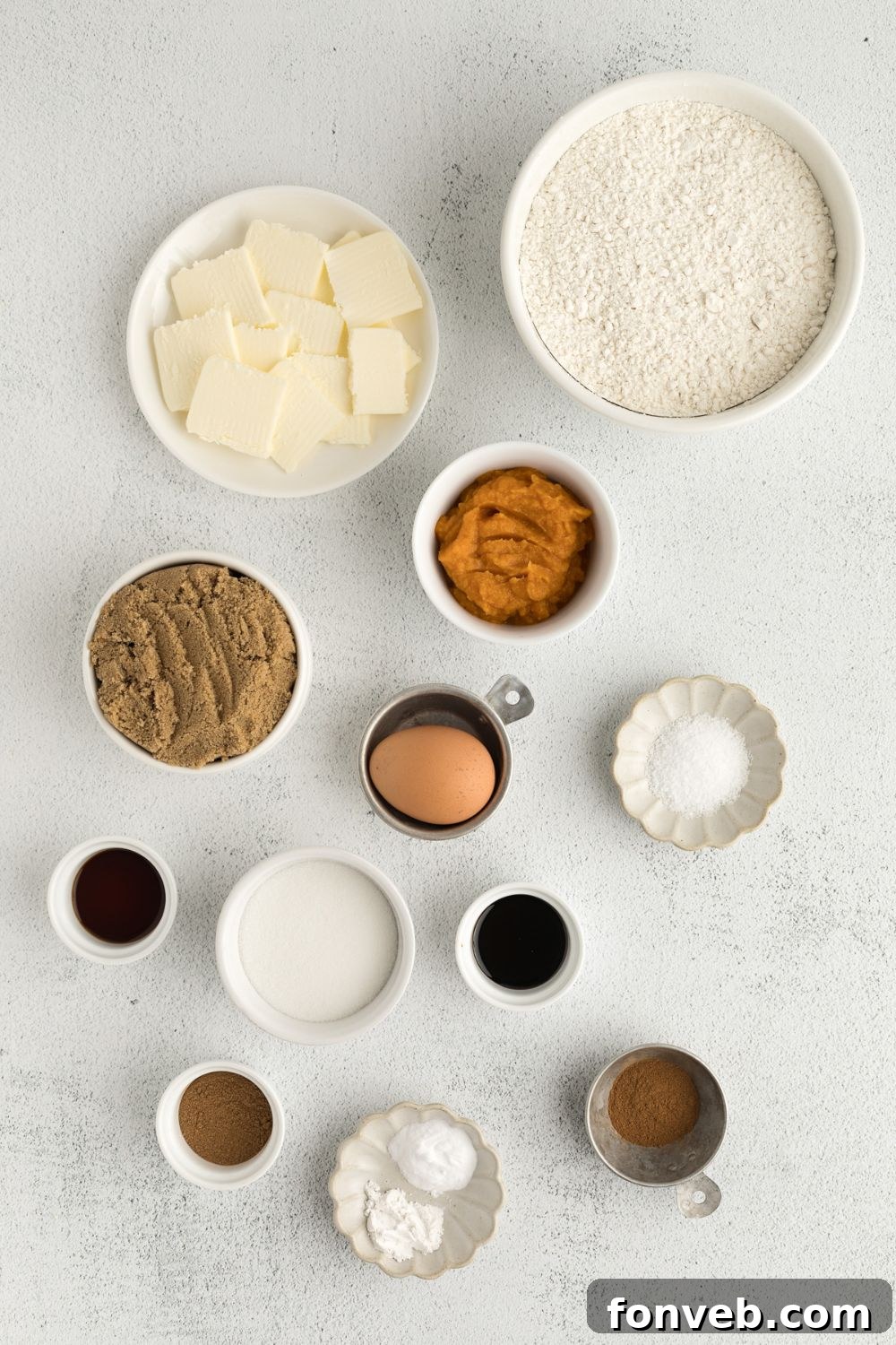 Spiced Pumpkin Snickerdoodle Cookies 5 Pumpkin Snickerdoodle Cookies in single serve containers on a white table
