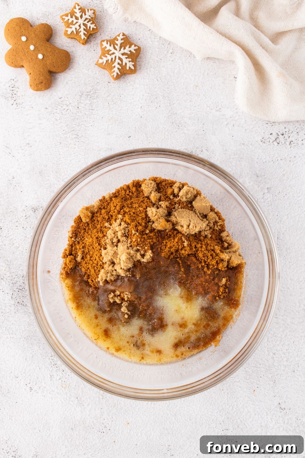gingerbread crust in a glass bowl on table