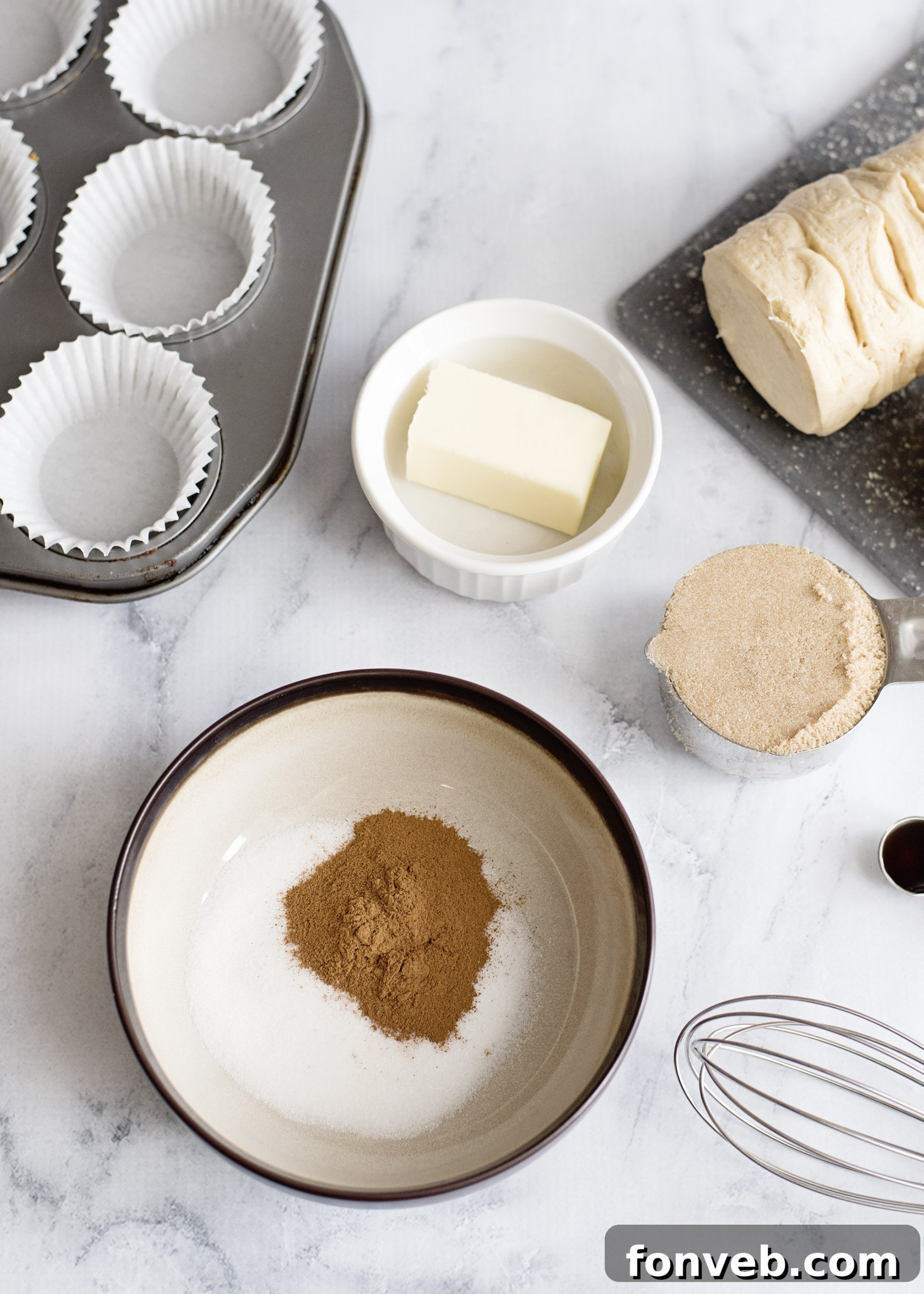 Irresistible Snickerdoodle Pull-Apart Muffins 3 Close-up of a single Snickerdoodle Monkey Bread Muffin, showing its gooey, cinnamon-sugar interior.