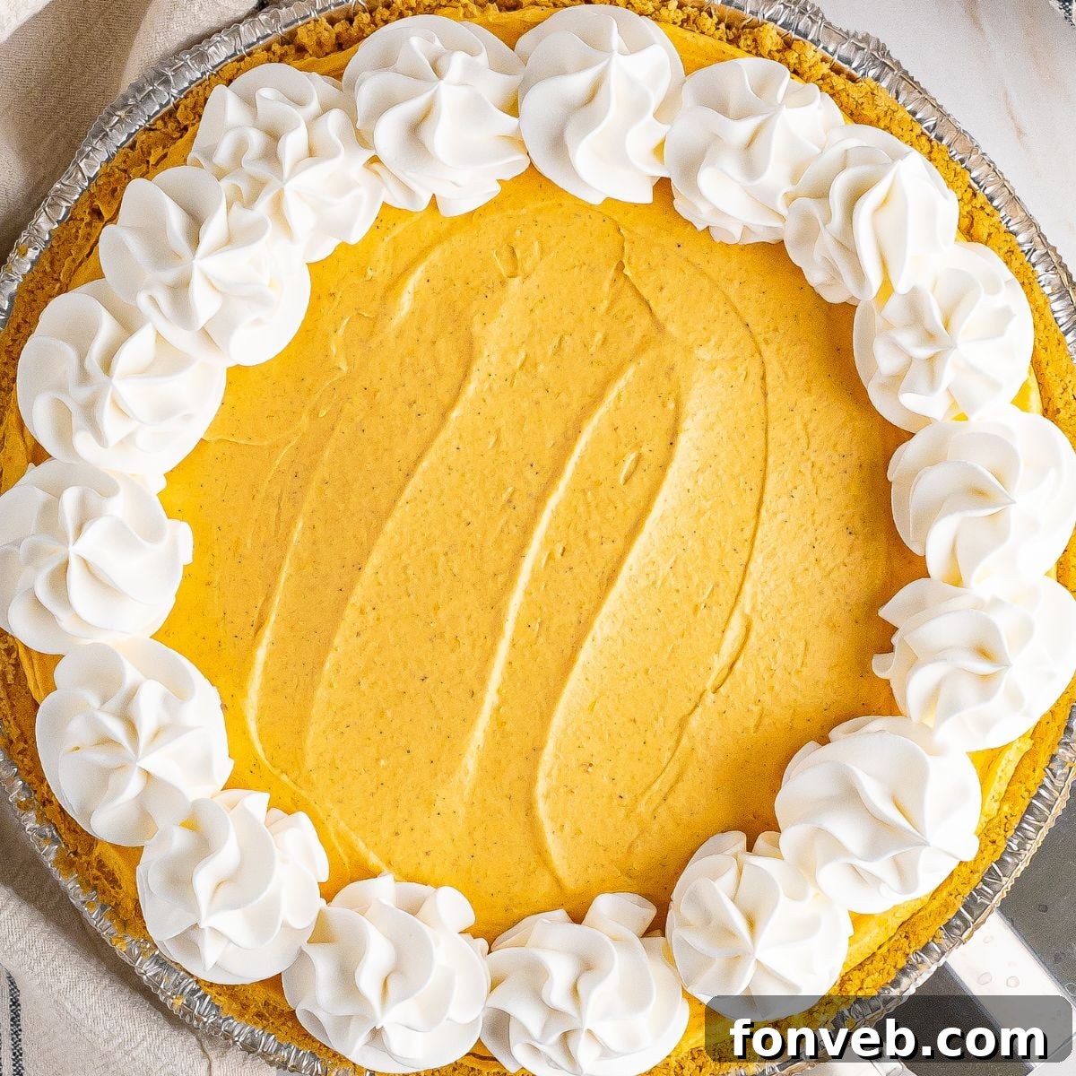 No Bake Pumpkin Cheesecake overhead view