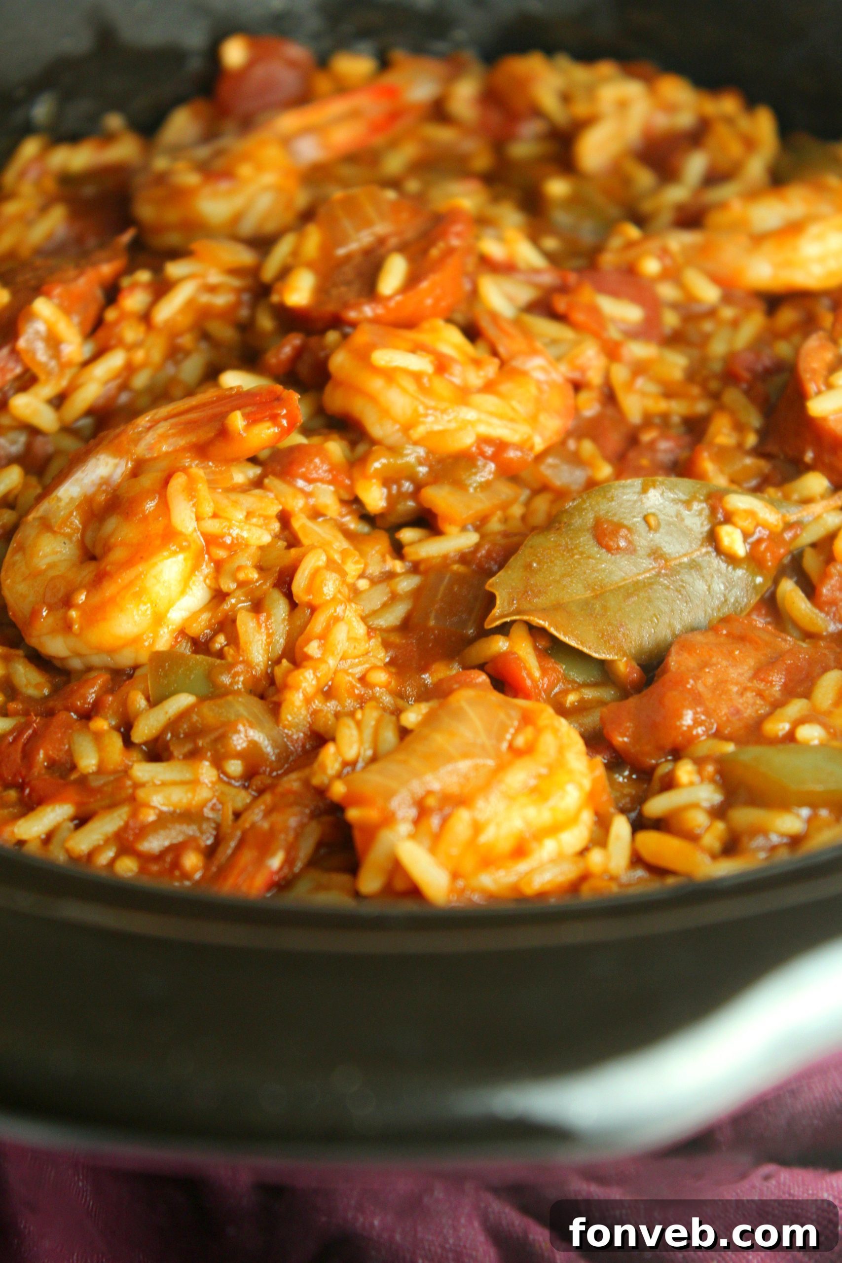 Slow Cooker Jambalaya with sausage, shrimp, and vegetables