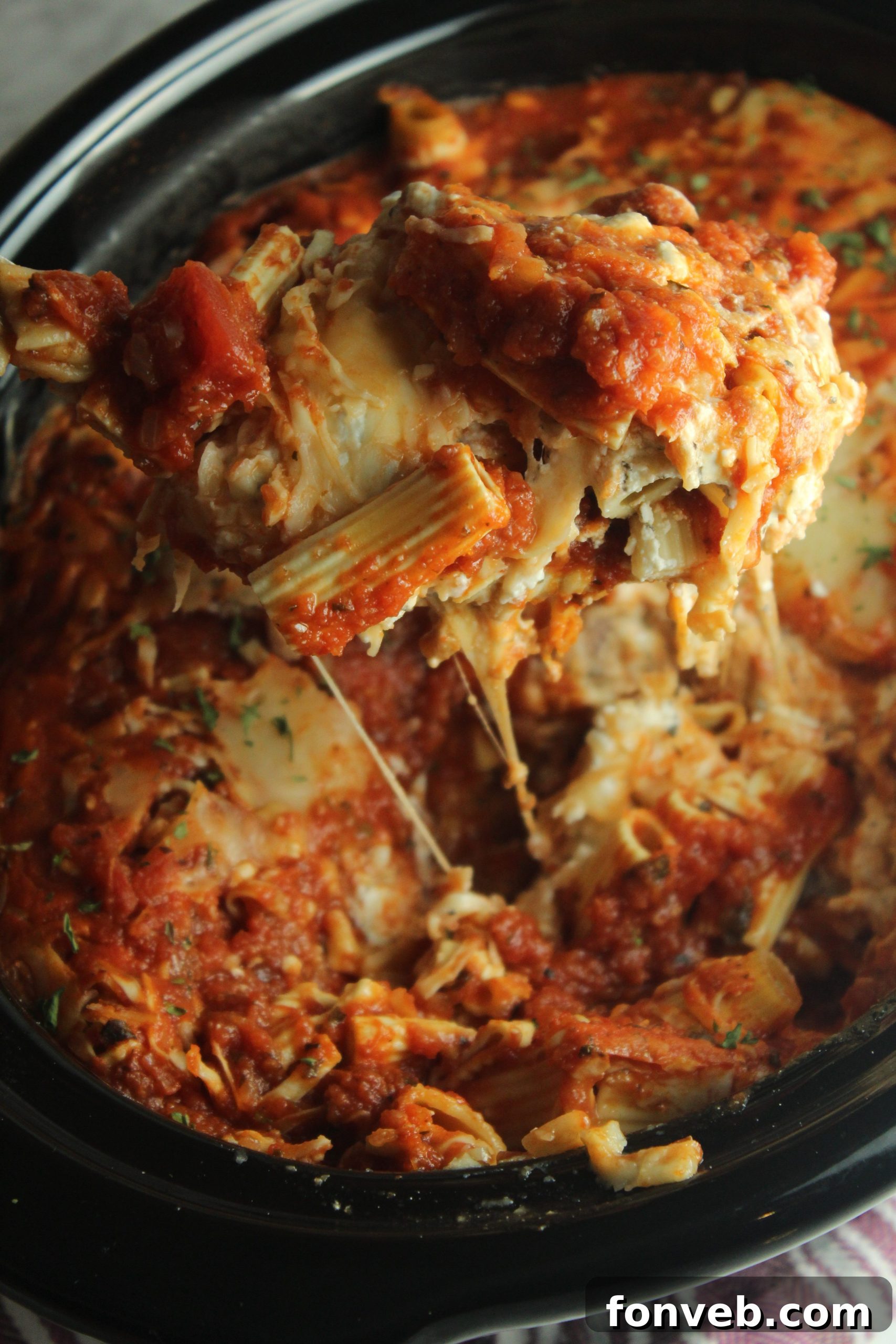 A large serving of cheesy ziti