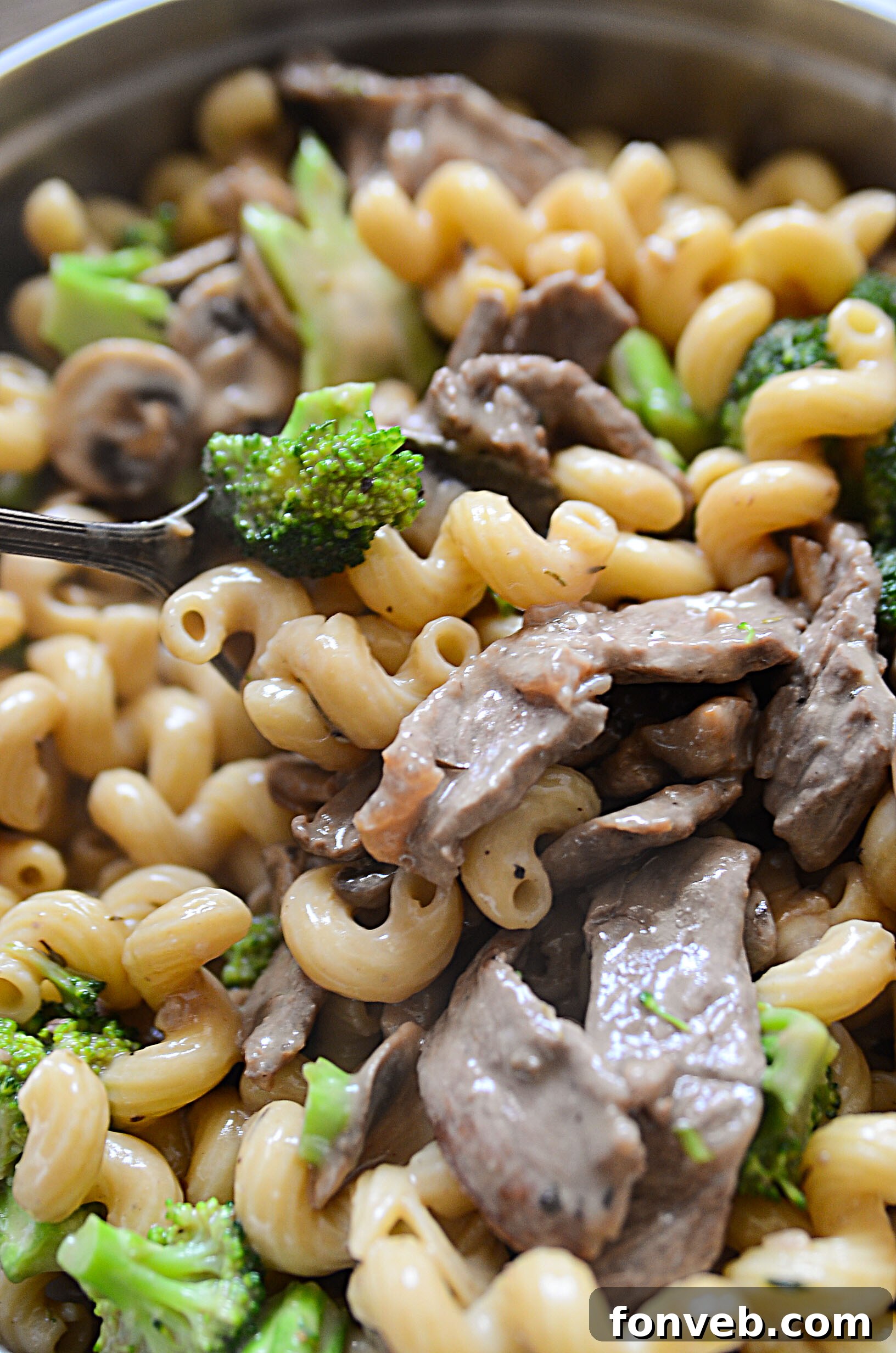 Hearty Beef, Mushroom & Broccoli Pasta 7 A top-down view of the Beef, Mushroom, and Broccoli Pasta dish, ready to be served and enjoyed.