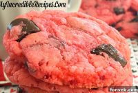 Irresistible Strawberry Hot Chocolate Cake Mix Cookies
