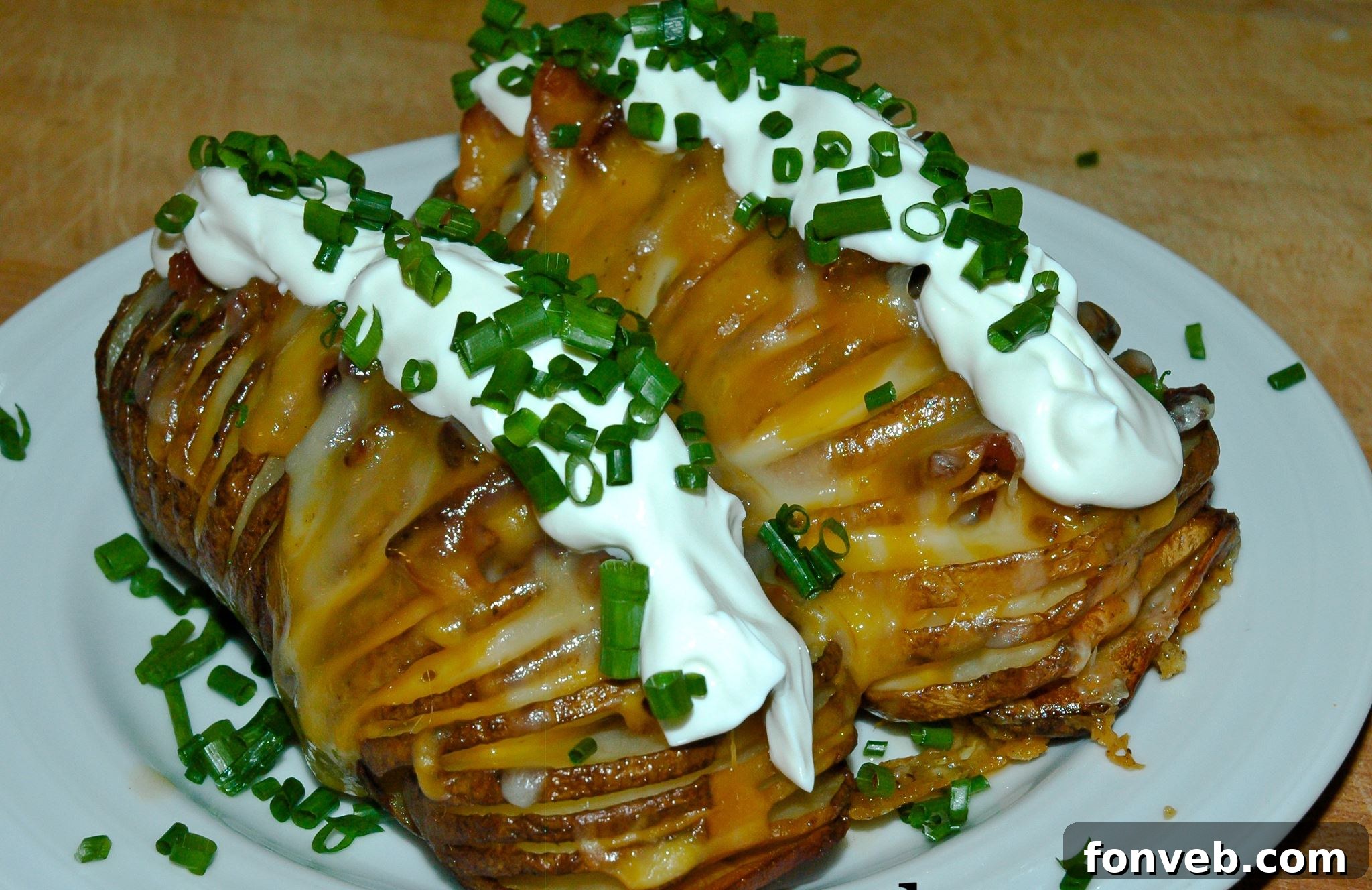 Cheesy Garlic Baked Potatoes, a comforting side dish