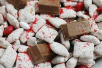 Sweetheart Kit Kat Muddy Buddies